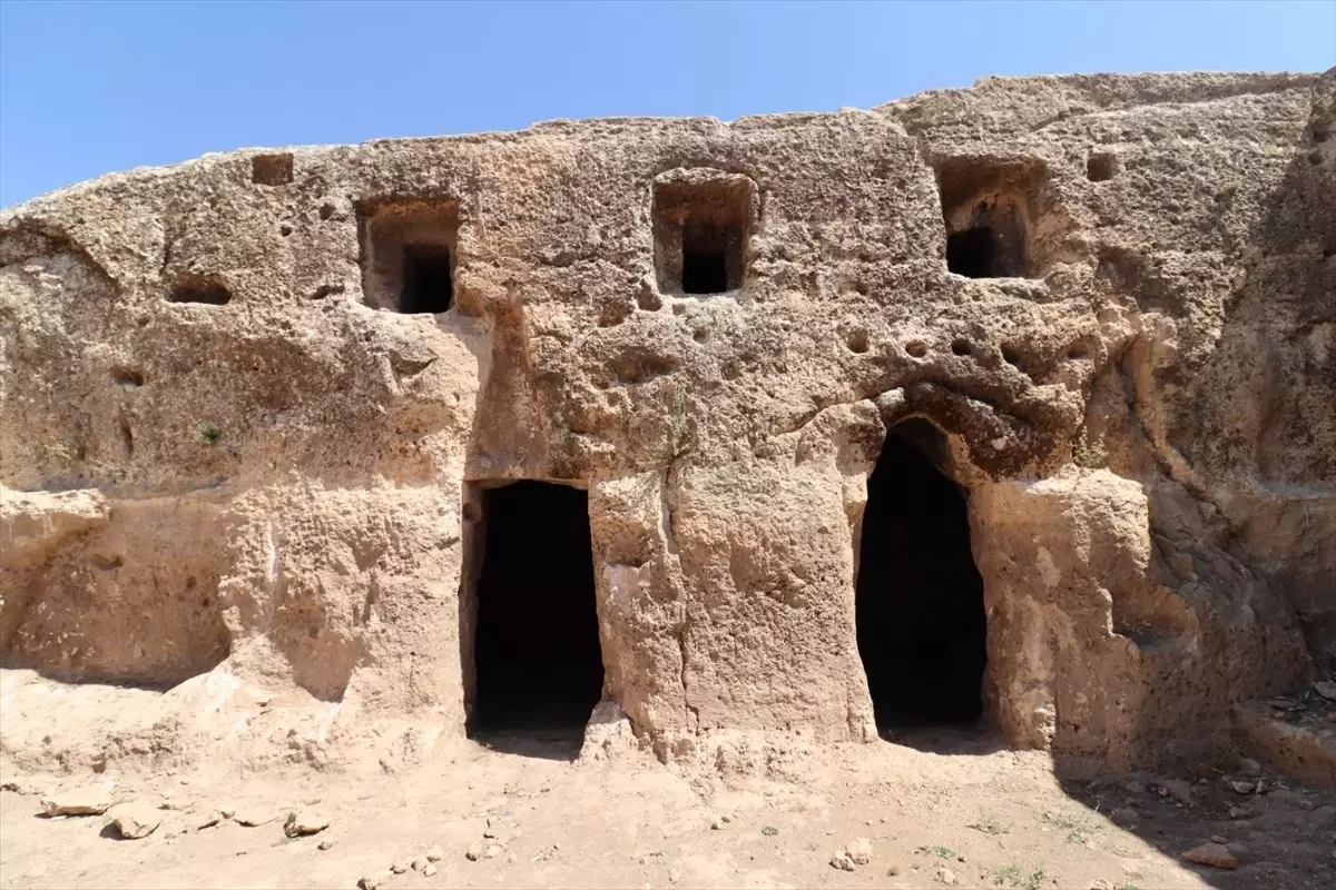 Şanlıurfa'da Kaya Kilisesi Kayıt Altına Alındı