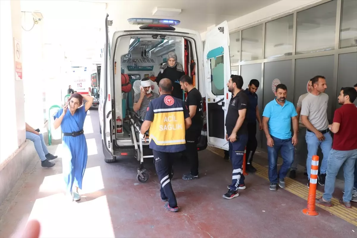 Şanlıurfa'da İki Grup Arasında Silahlı Kavga: 2 Yaralı