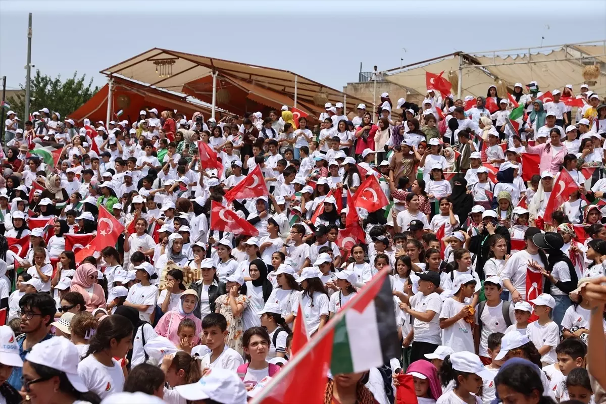 Şanlıurfa'da Çocuklar Gazze'deki Yaşıtlarına Destek İçin Bir Araya Geldi