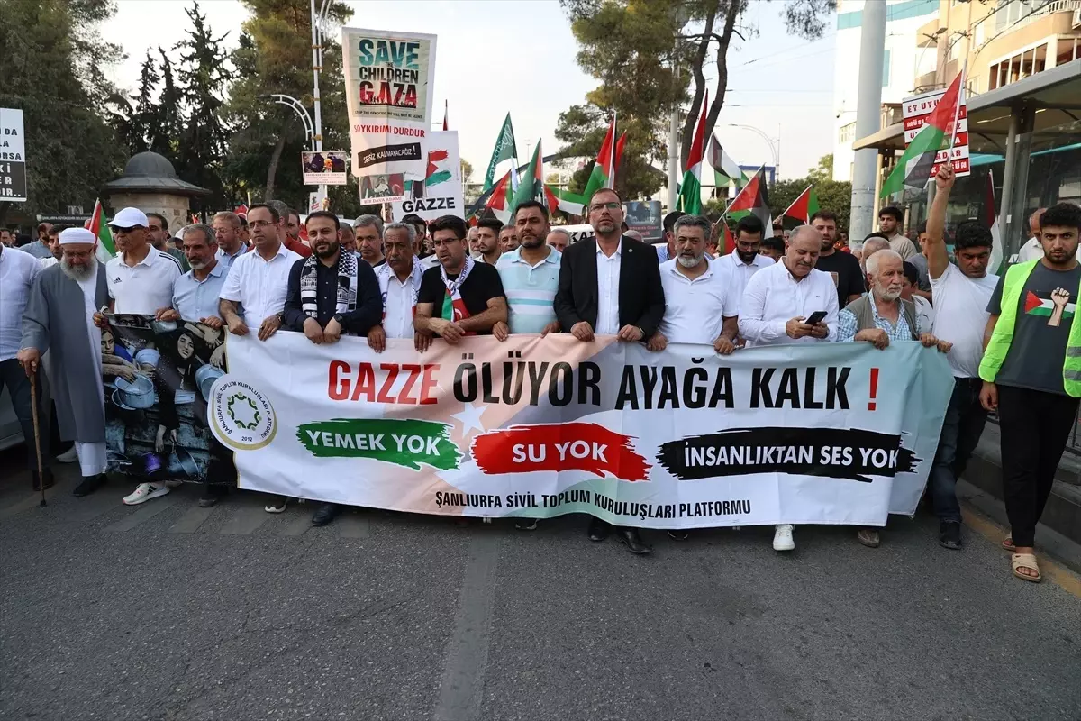 Şanlıurfa'da Gazze'ye Destek Yürüyüşü Düzenlendi