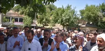 Siverek'te Hazreti Muhammed'in Karikatürü Protesto Edildi