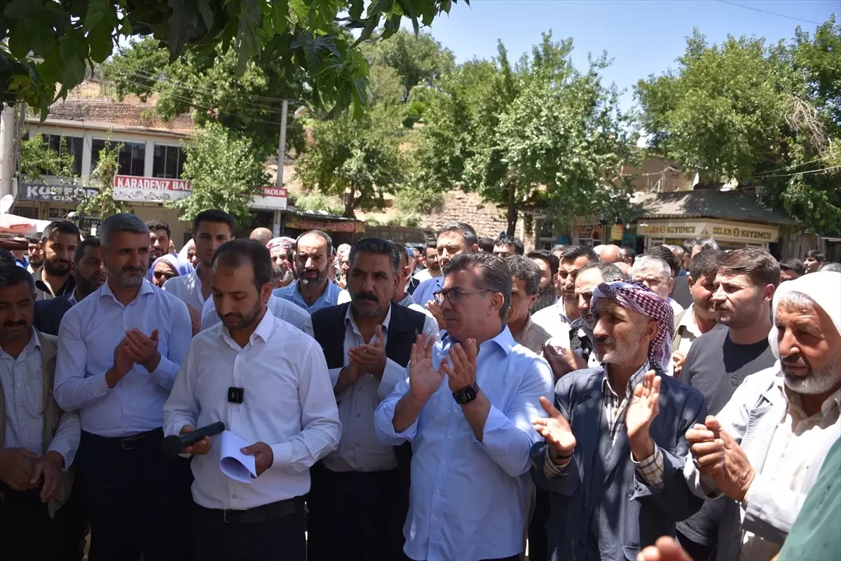 Siverek'te Hazreti Muhammed'in Karikatürü Protesto Edildi