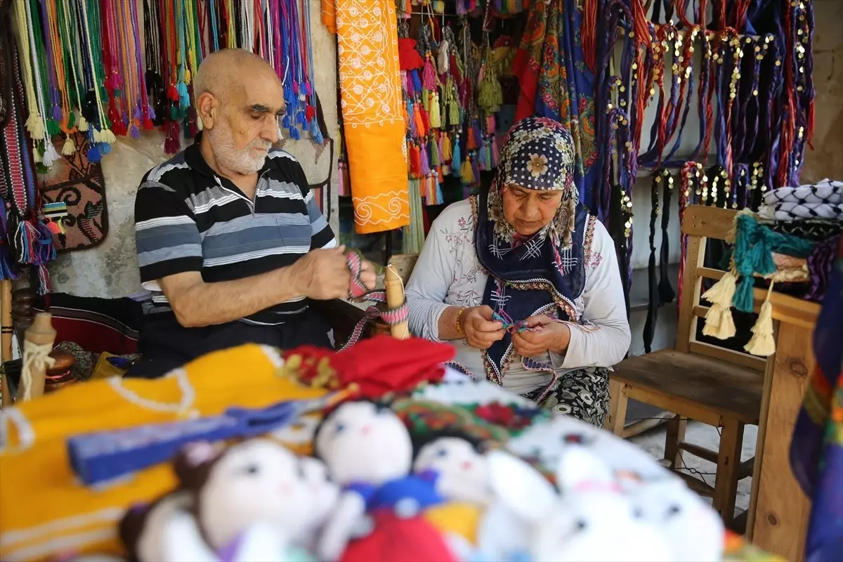 Yarım Asırlık Aşk ve Zanaat: Mehmet ve Zeliha Güngör'ün Hikayesi