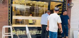 Şanlıurfa'da Kuyumcu Soygunu Girişimi Güvenlik Kamerasında