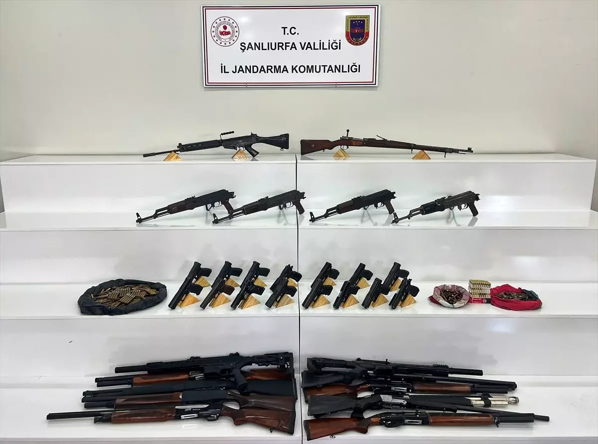 Şanlıurfa'da İHA Destekli Silah Kaçakçılığı Operasyonu: 8 Şüpheli Yakalandı