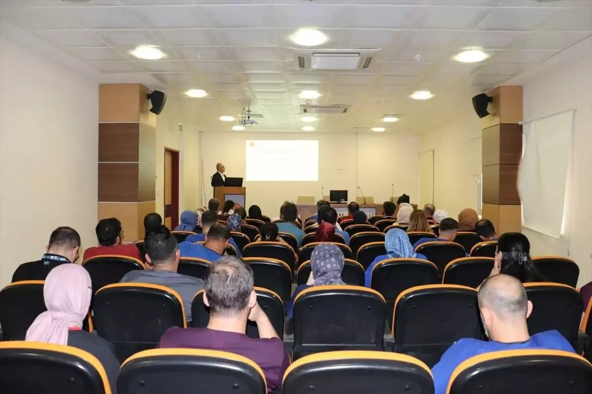 Şanlıurfa'da Uyuz Hastalığına Dair Bilgilendirme Toplantısı Düzenlendi