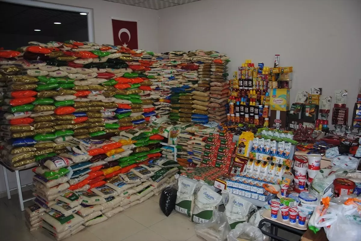 Şanlıurfa'da Kurtlanmış Pirinç ve Son Kullanma Tarihi Geçmiş Gıda Ürünleri Ele Geçirildi