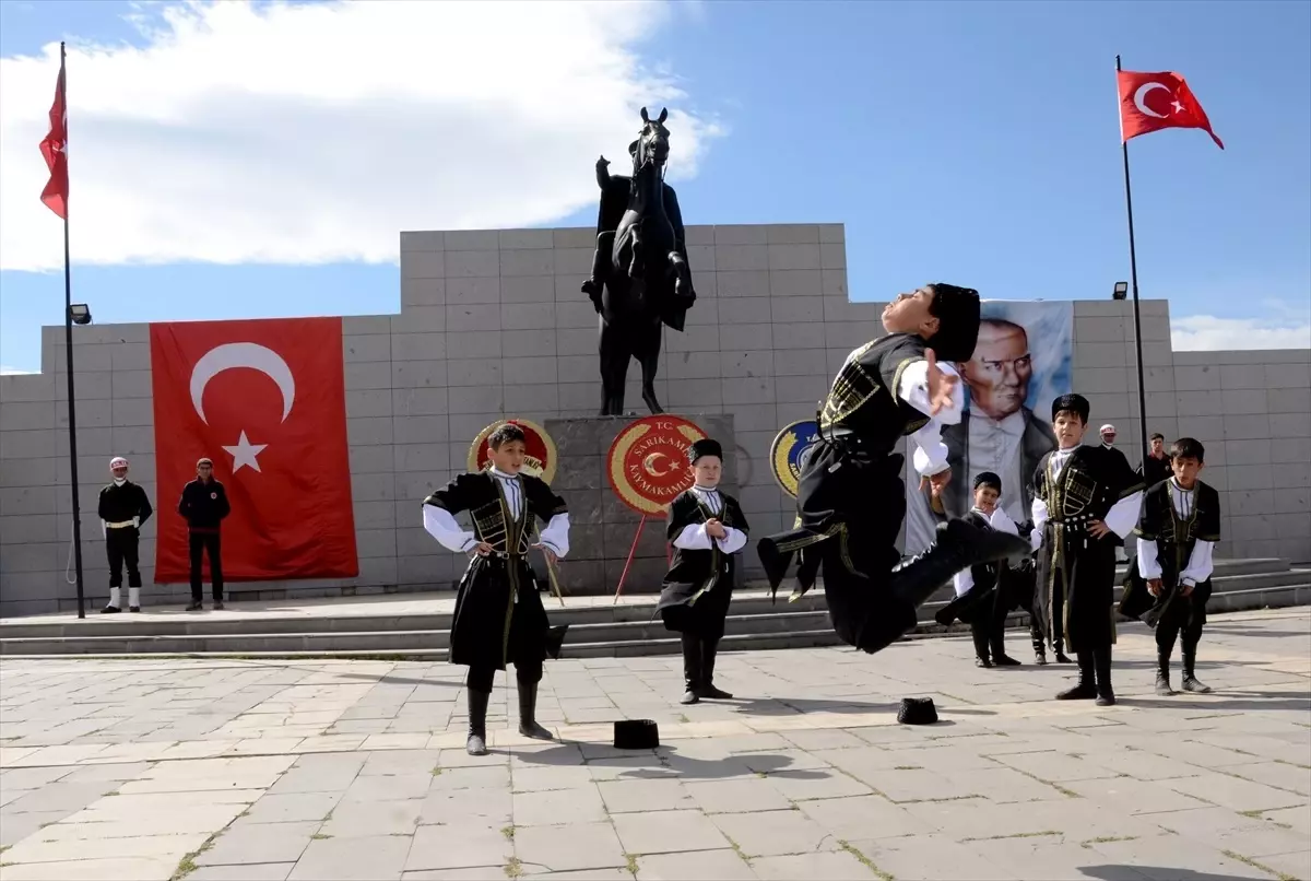Sarıkamış'ın düşman işgalinden kurtuluşunun 105. yıl dönümü törenle kutlandı