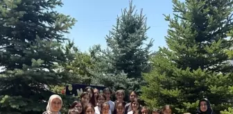 Zeynep Aksoy Kur'an Kursu'nda Öğrenciler İçin Şenlik Düzenlendi