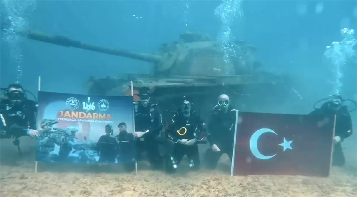 Jandarma 186. Yılını Su Altında Kutladı