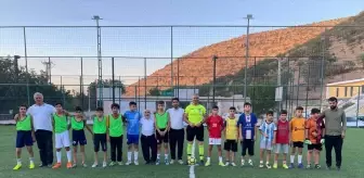Mardin'de Yaz Kur'an Kursu Halı Saha Futbol Turnuvası Sona Erdi