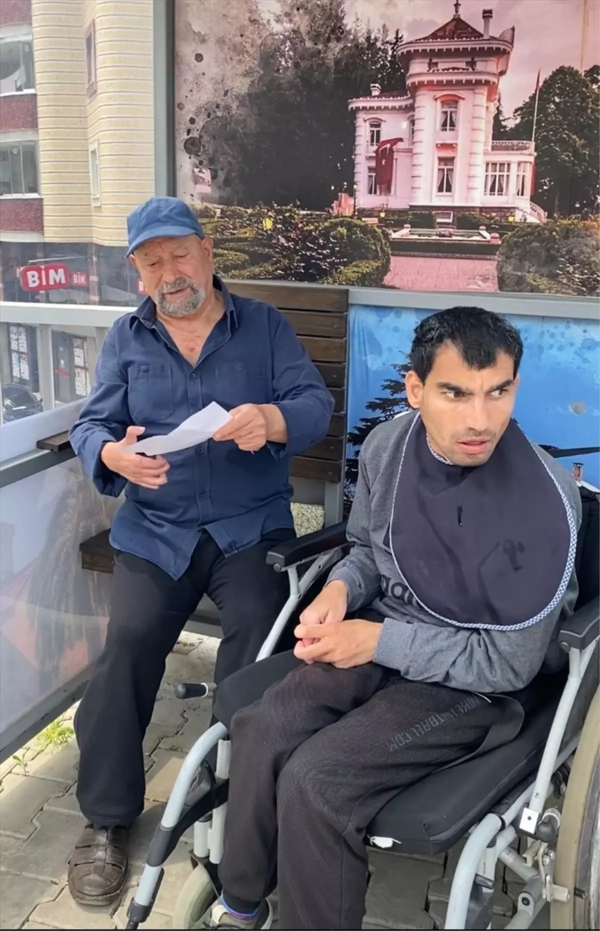 Şehit Eren Bülbül Gençlik Merkezi'nden engelli babası Doğan'a sürpriz