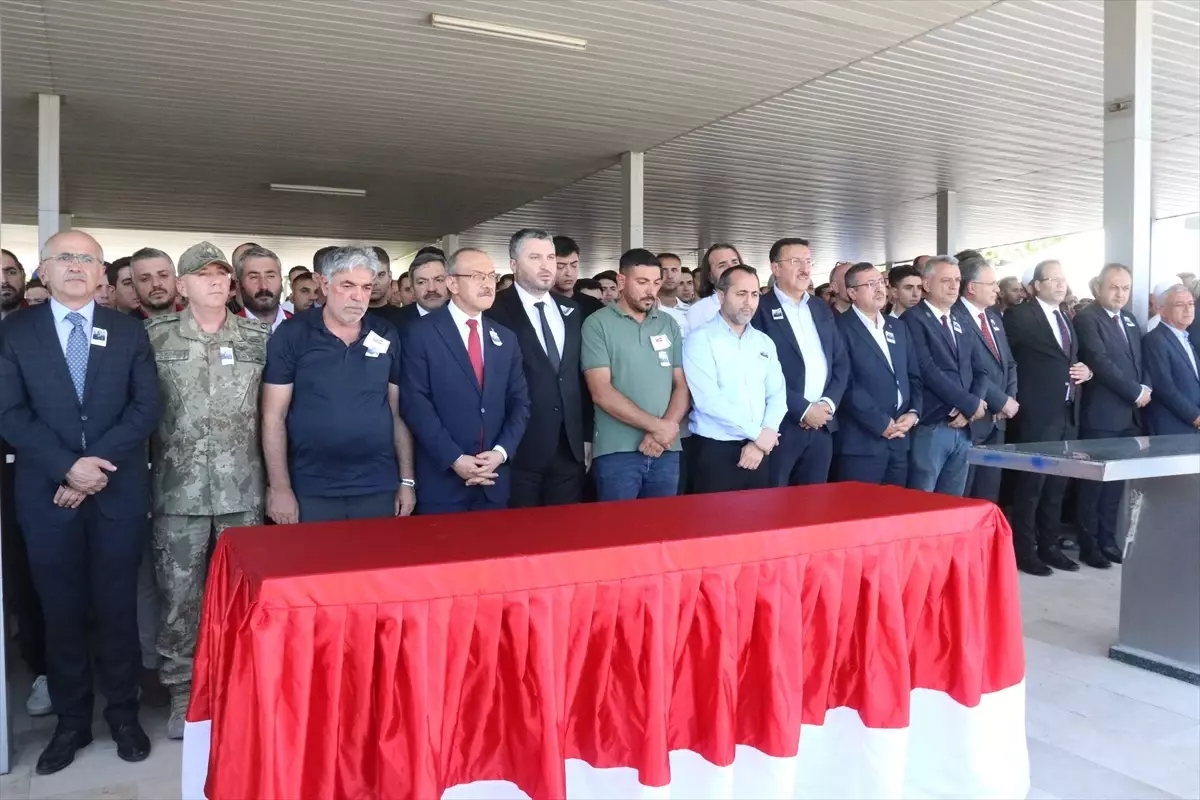 Şehit Piyade Teğmen Furkan Sert, memleketi Malatya'da son yolculuğuna uğurlandı