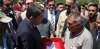 Şehit Piyade Uzman Çavuş Enver Yaman, Niğde'de son yolculuğuna uğurlandı