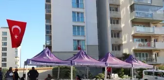Şehit Üsteğmen Ege Akar'ın İzmir'deki ailesine şehadet haberi verildi