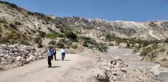 Tut ilçesinde sel felaketine karşı taşkın koruma çalışmaları hızla sürüyor
