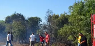 Antalya'da Çalılık Alanda Yangın Kontrol Altına Alındı