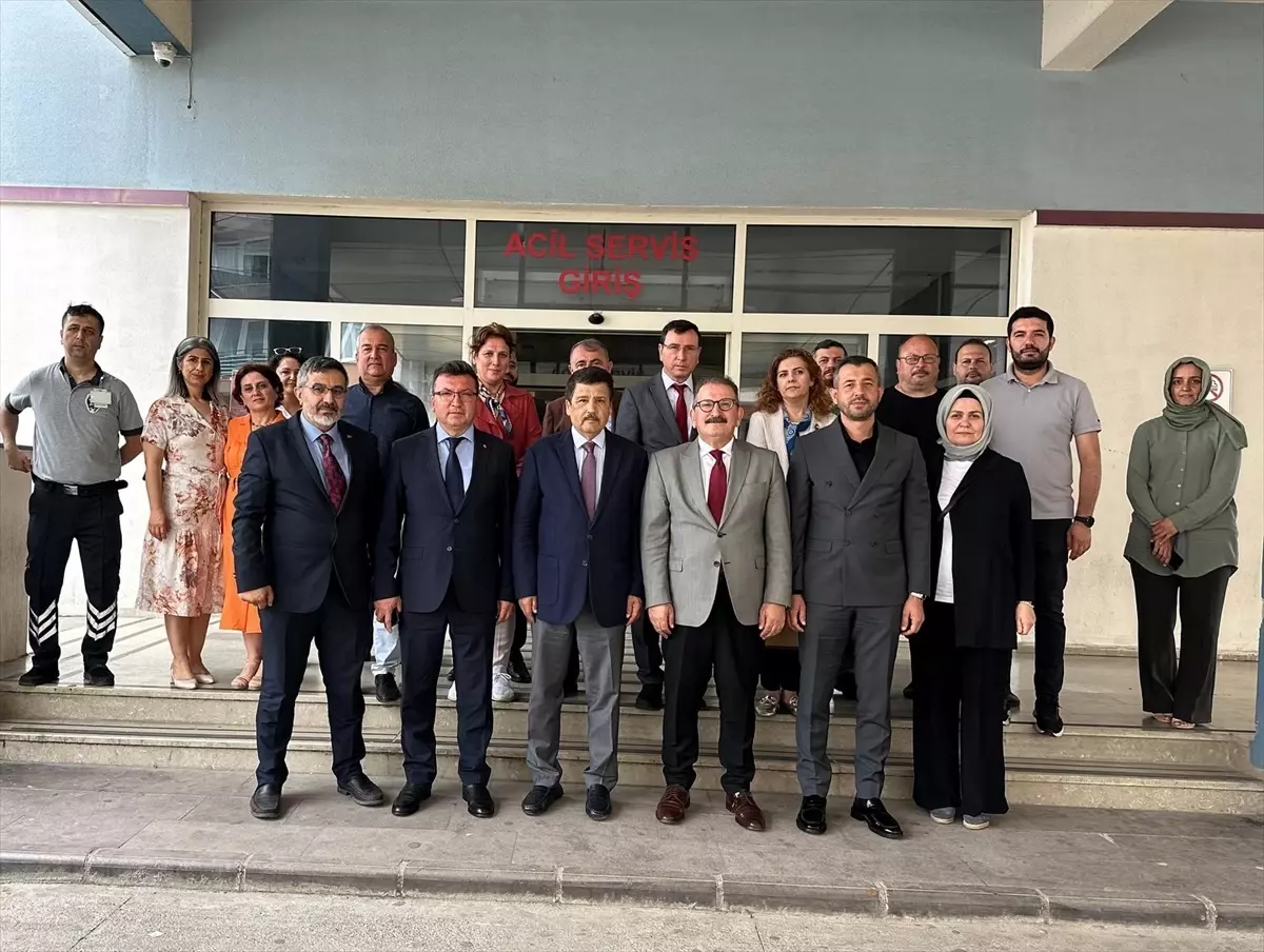 Antalya'da Sağlık Yatırımları Toplantısı Gerçekleştirildi