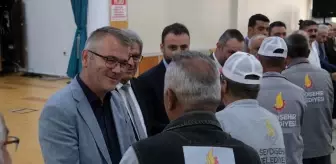 Seydişehir Belediye Başkanı Ustaoğlu, Kurban Bayramı'nda Personelle Bayramlaştı