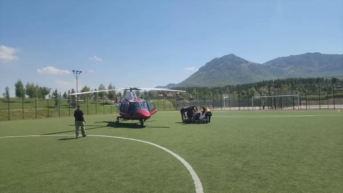 Felç Geçiren Hasta Ambulans Helikopterle Konya'ya Sevk Edildi
