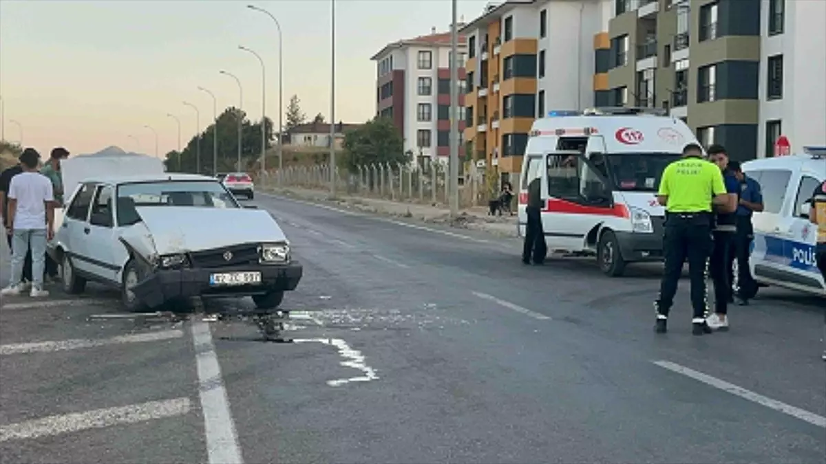 Konya'da Trafik Kazası: 2 Yaralı