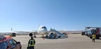 AirArabia Uçağı Motor Arızası Nedeniyle Ankara'ya Acil İniş Yaptı