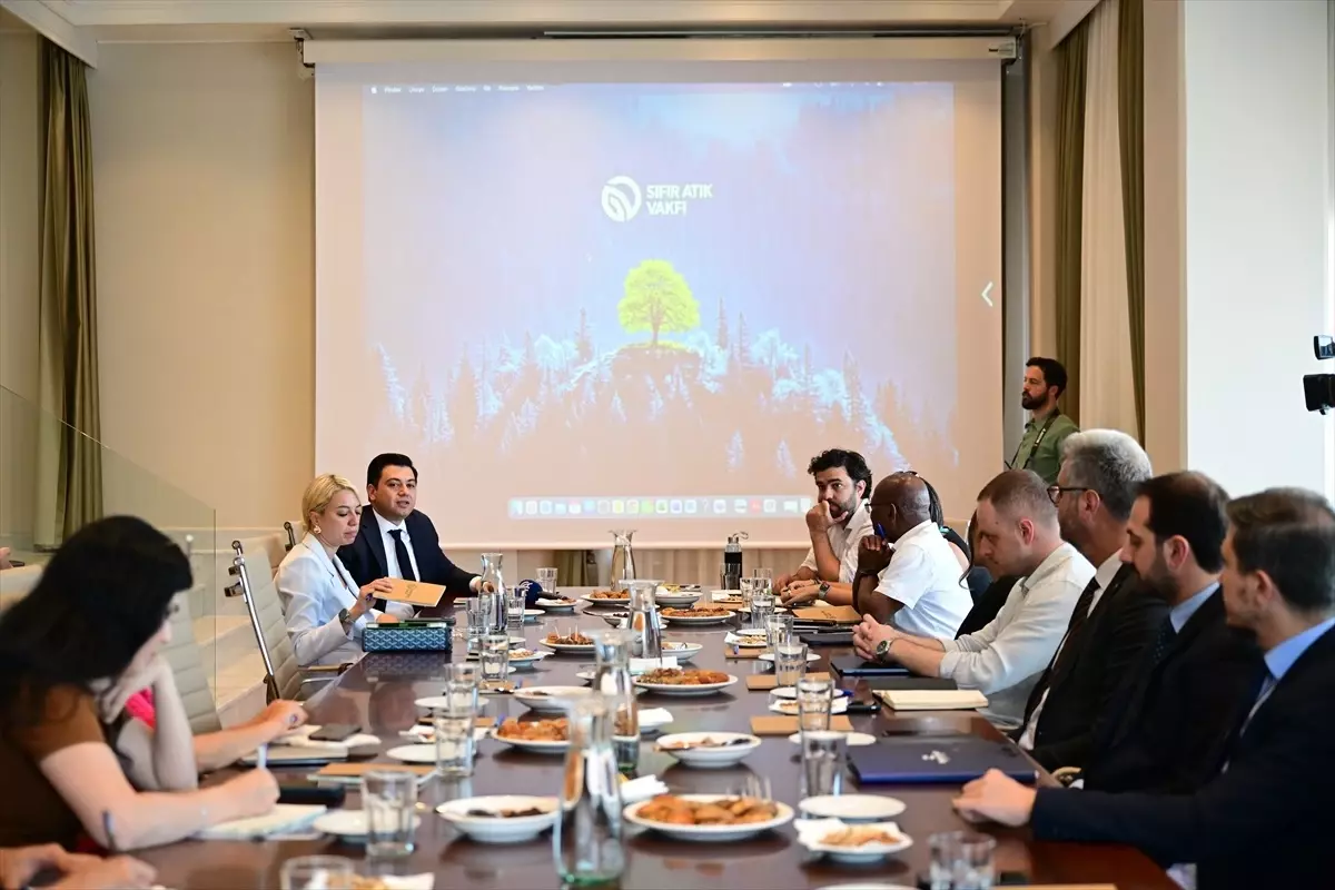 Sıfır Atık Forumu öncesi iş dünyasıyla çalışma toplantısı gerçekleştirildi