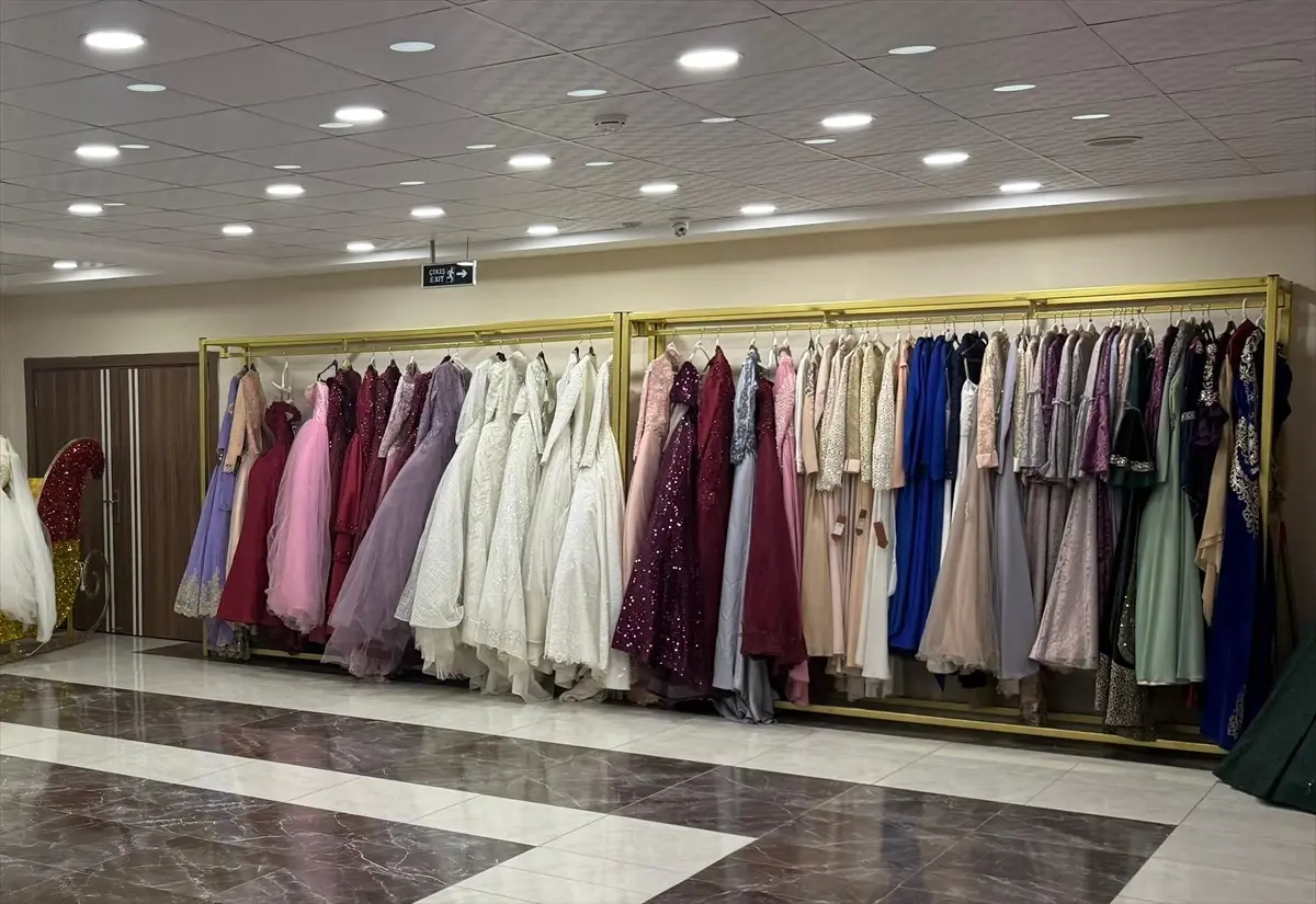 Siirt Belediyesinden Evlenecek Çiftlere Destek Projesi
