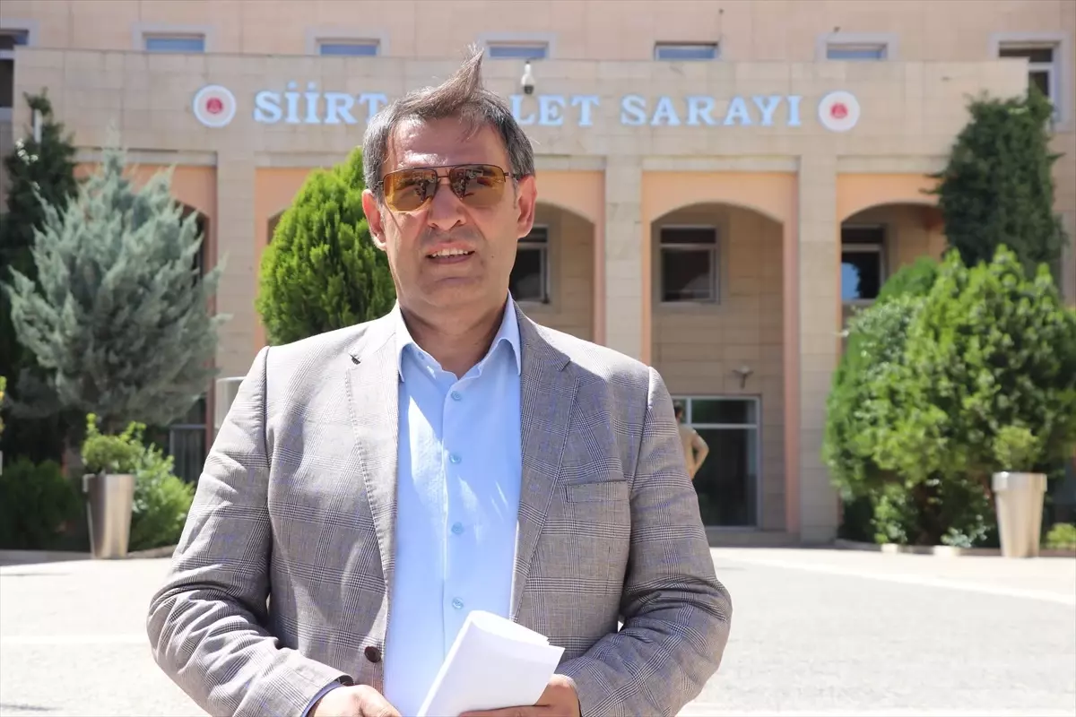 Hukukçular Derneği'nden Mizah Dergisine Suç Duyurusu