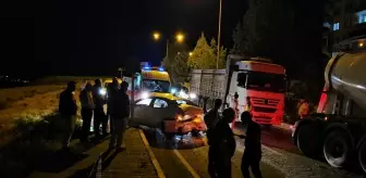 Siirt'te İki Otomobil Çarpıştı: 7 Yaralı