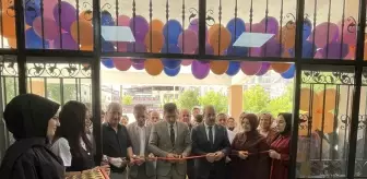 Eruh'ta Kadın Kursiyerlerden El İşi Sergisi