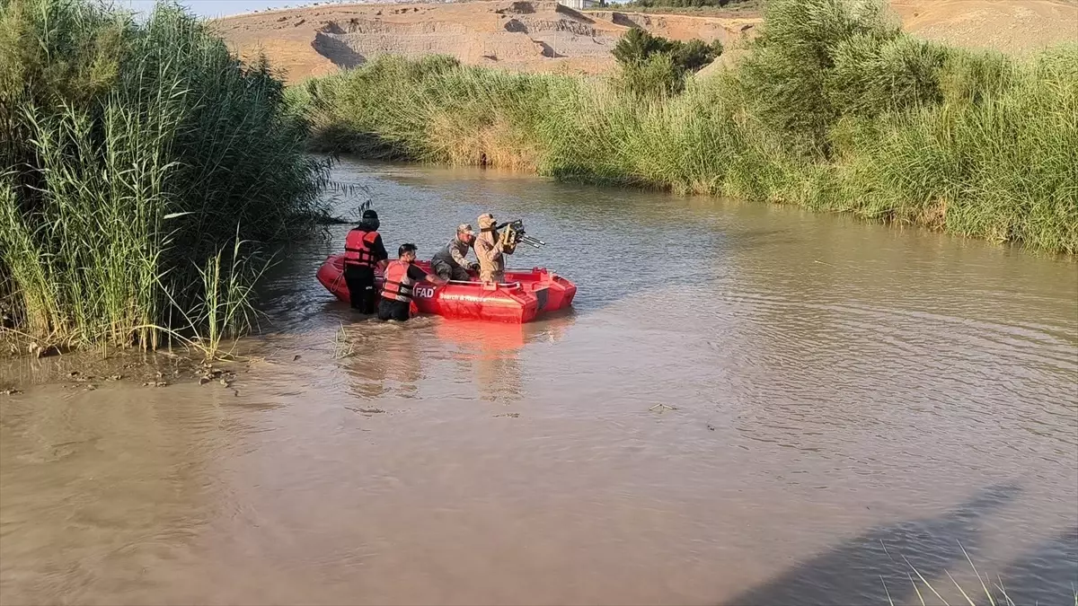 Siirt'te Kezer Çayı'nda Boğulma Tehlikesi