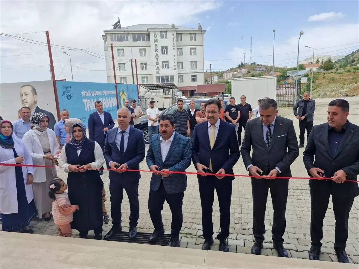 Sincik'te Halk Eğitim Merkezi Yıl Sonu Sergisi Açıldı