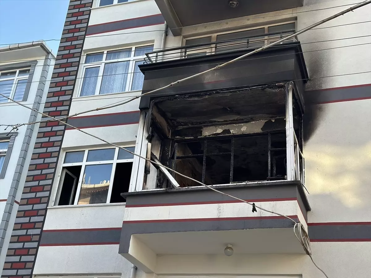 Sinop'ta Apartman Dairesinde Yangın Çıktı