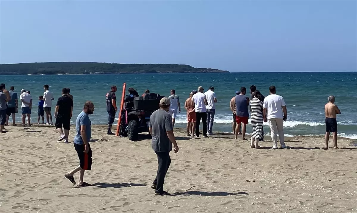 Sinop'ta Denizde Boğulma Tehlikesi: 1 Genç Hayatını Kaybetti