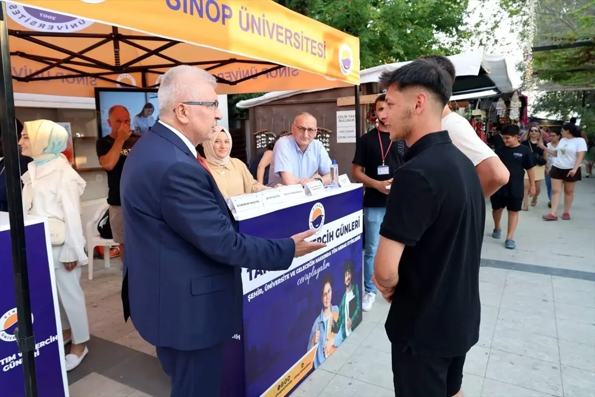 Sinop Üniversitesi 2025-2026 Akademik Yılı İçin Tanıtım Standı Açtı