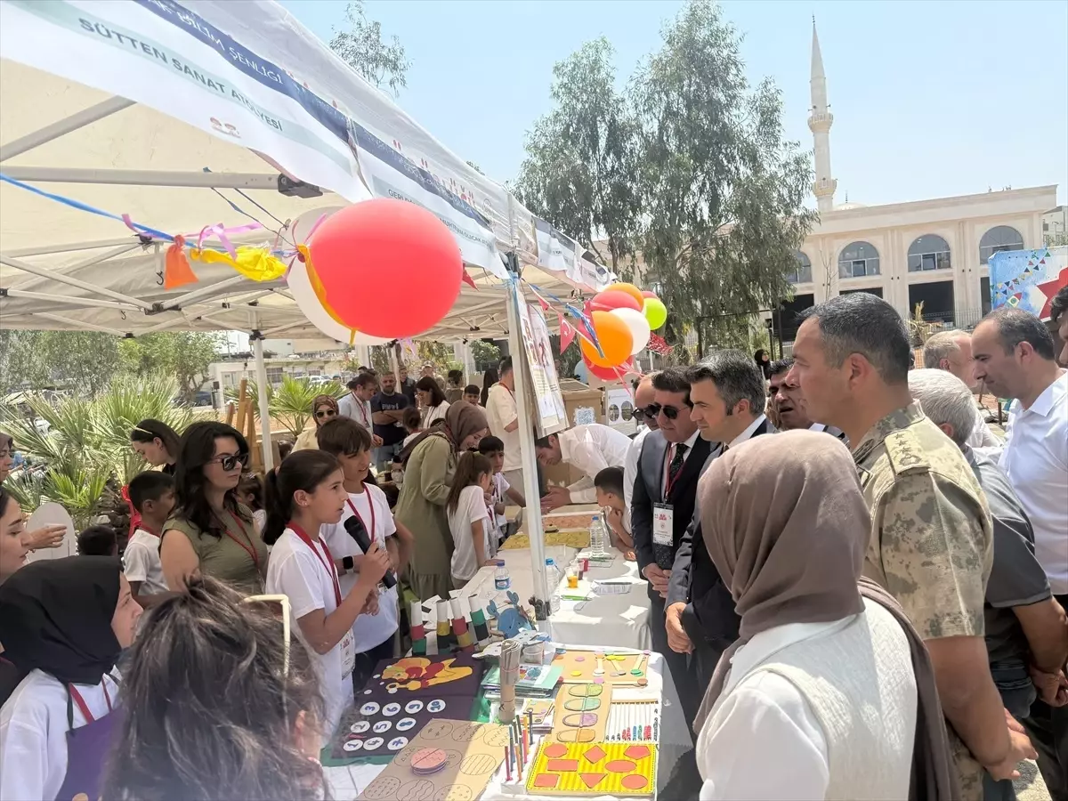 Güçlükonak'ta Bilim Şenliği Düzenlendi