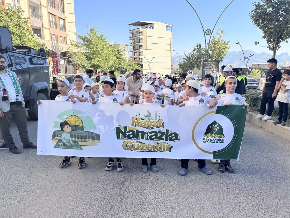 Şırnak'ta 'Hayat Namazla Güzeldir' Etkinliği Gerçekleştirildi