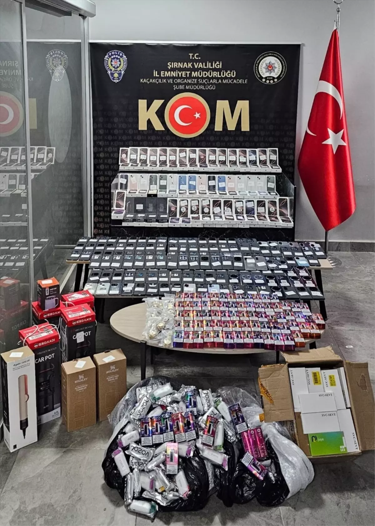 Şırnak'ta Kaçakçılık Operasyonunda 43 Şüpheli Yakalandı