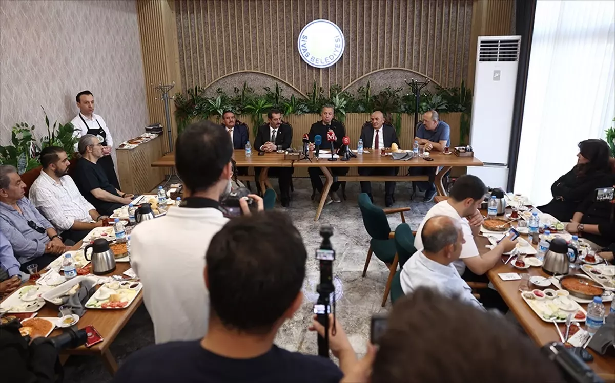 Başkan Uzun'dan Basın Mensuplarına Teşekkür