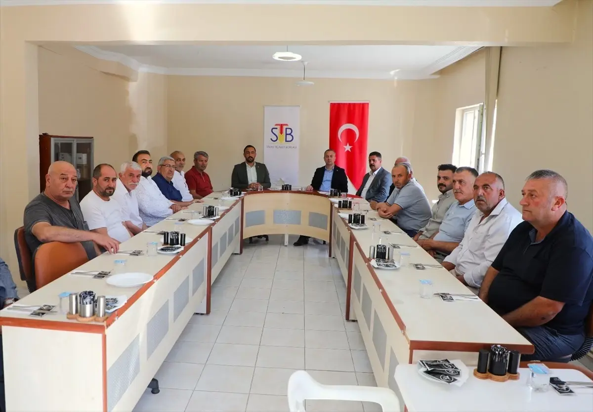 Sivas'ta Tarım Ticaret Merkezi Projesi Tanıtıldı