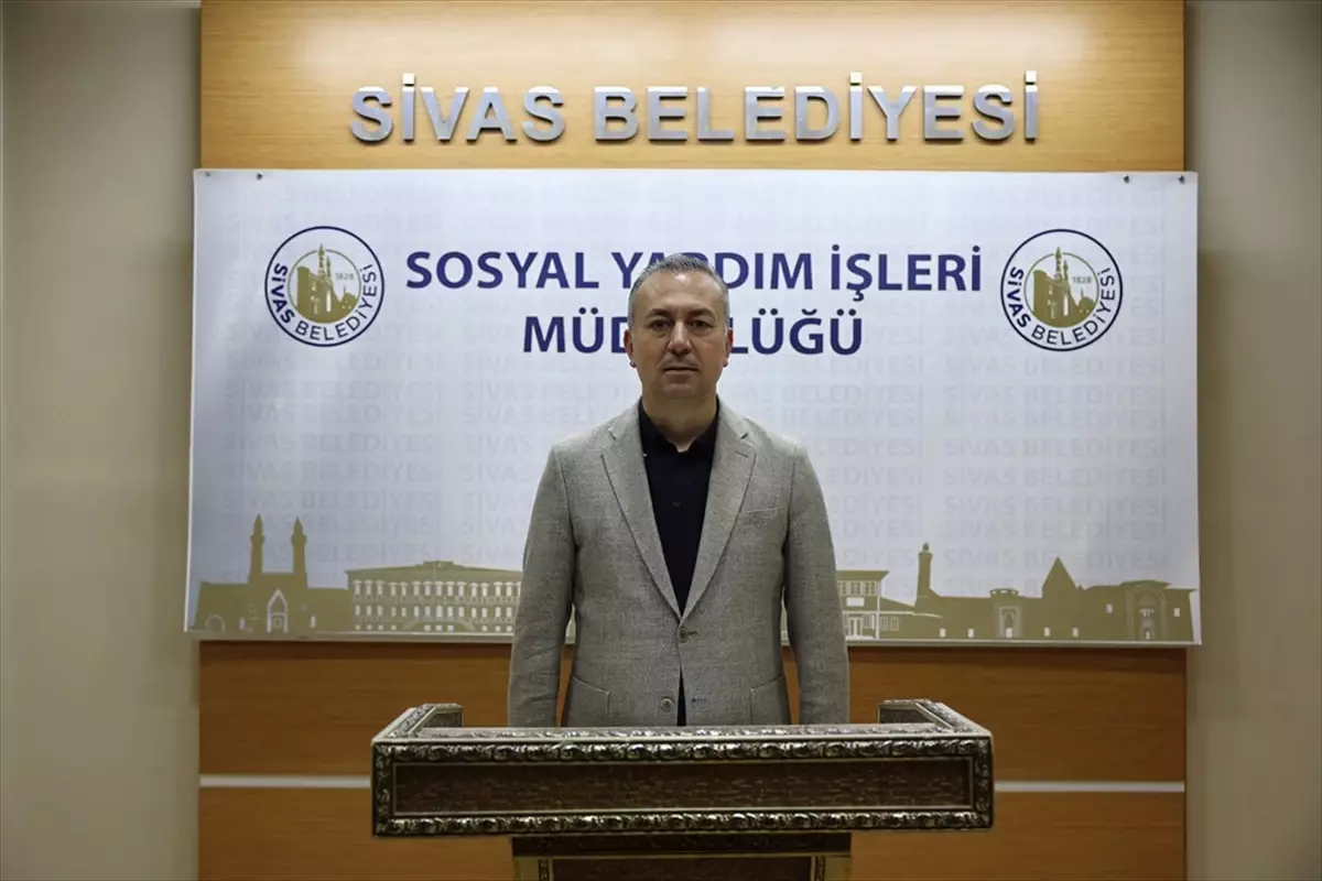 Sivas Belediyesi'nden Dar Gelirli Ailelere Kırtasiye Desteği
