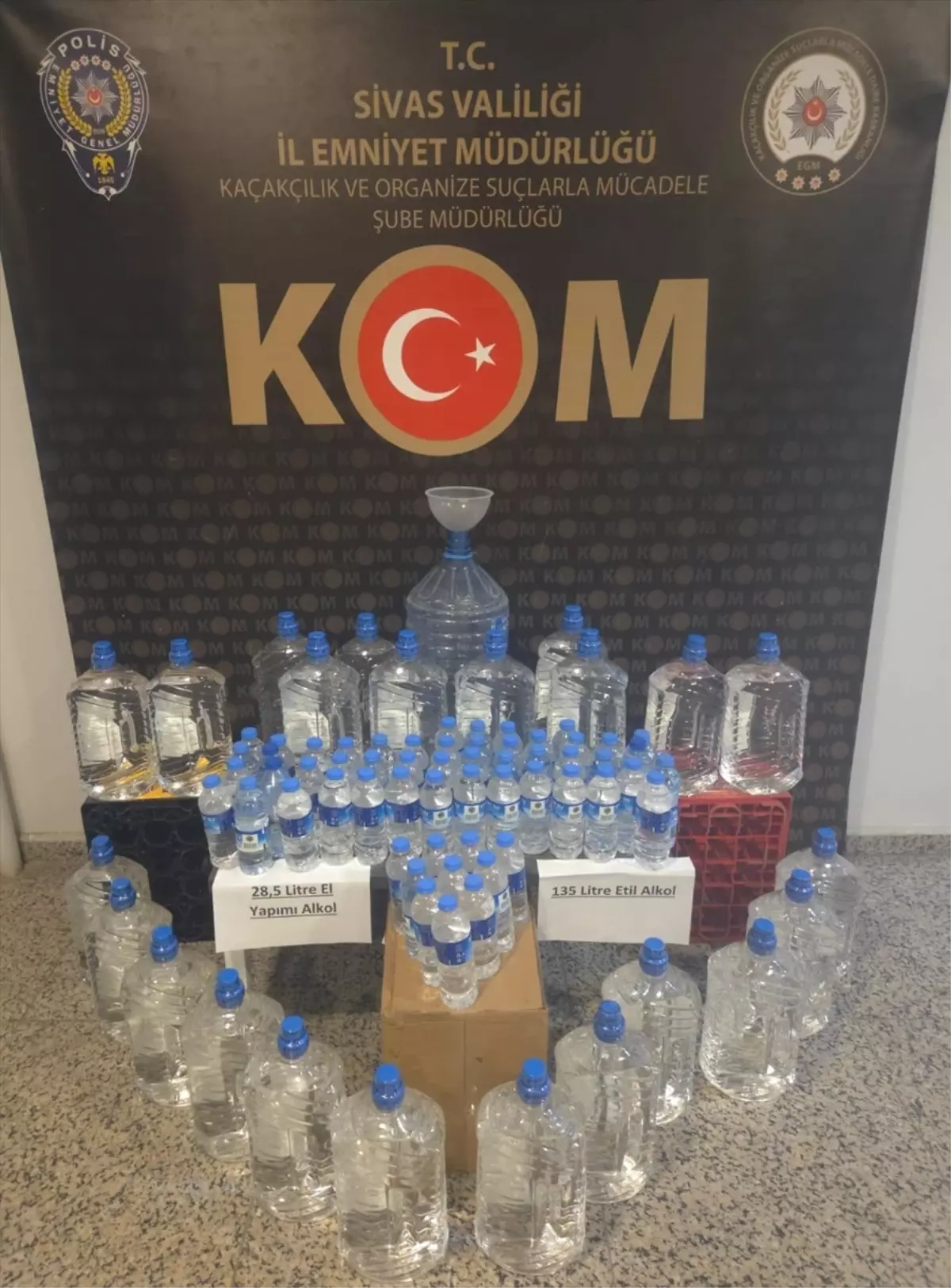 Sivas'ta Sahte İçki Operasyonu: 163,5 Litre Ele Geçirildi