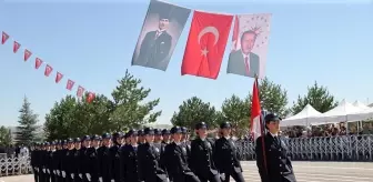 Sivas'ta eğitimini tamamlayan 348 kadın polis adayı mezun oldu