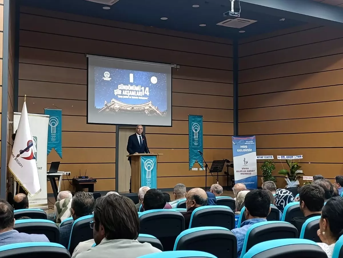 Sivas'ta Genç Şairler ve Yazarlar Buluşması