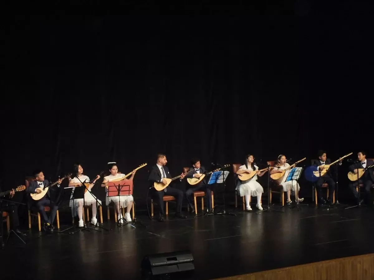 Kızılırmak İlkokulu'ndan Yıl Sonu Etkinliği: 'Ozanların İzinden' Konseri