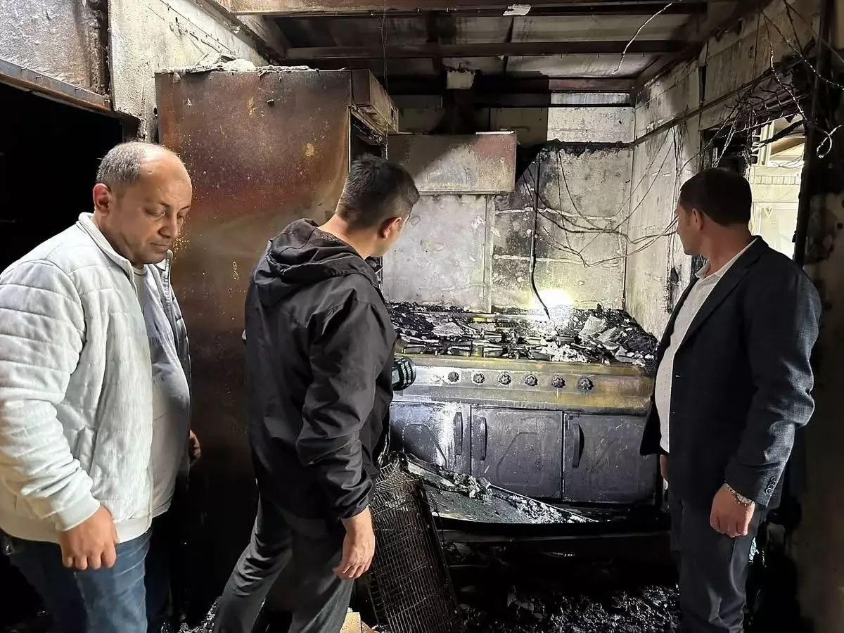 Sivas'ta Bir Kafede Yangın Çıktı