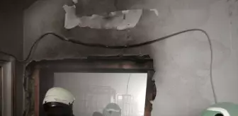 Sivas'ta Mobilya İmalathanesinde Yangın Çıktı