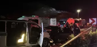 Sivas'ta Trafik Kazası: 1 Ölü, 8 Yaralı