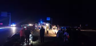 Eski Bitlis Valisi Erol Karaömeroğlu Trafik Kazasında Yaralandı
